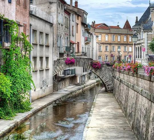 Création de site internet à Montbrison (42600) pour artisans, indépendants et TPE